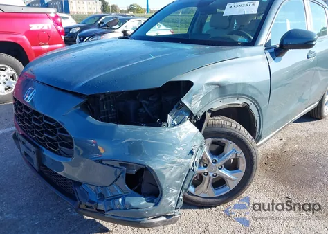 2023 Honda Hr-V 2Wd Lx from USA, damaged, VIN 3CZRZ1H34PM739519